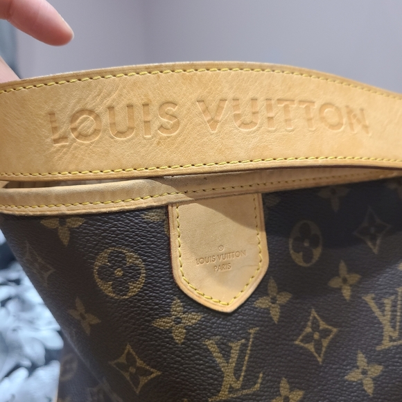 Sold - Picture 2 of 13